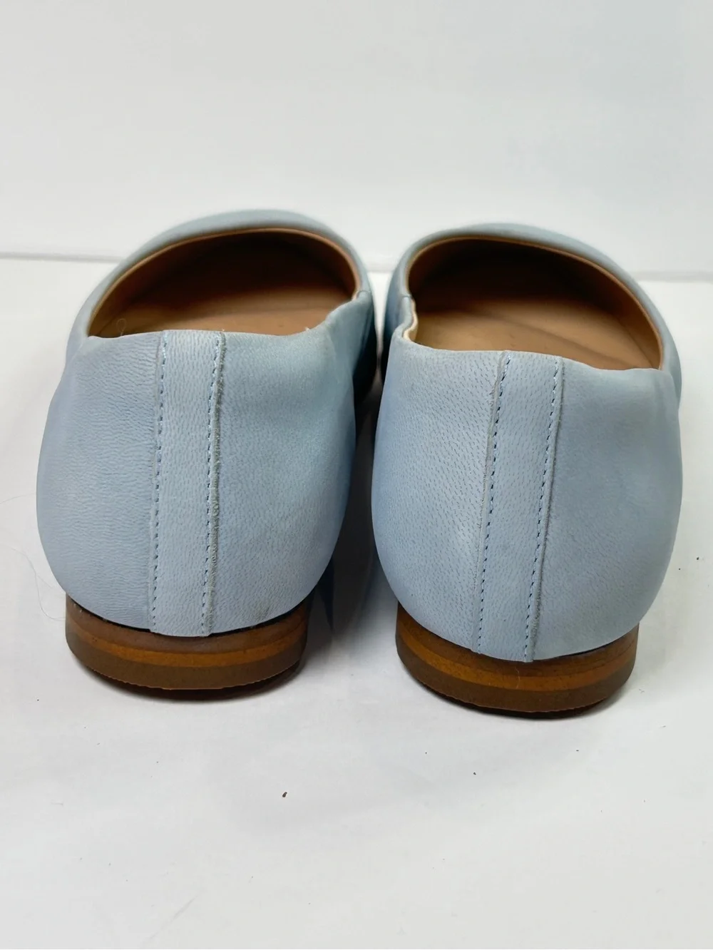 Clarks Freckle Ice Piper Pale Blue Leather Flats Women’s Size 6